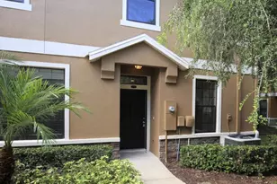 5737 Kingletsound Pl, Lithia, FL 33547 - Photo 1
