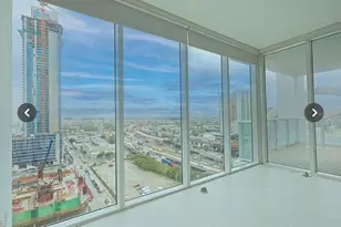 1040 Biscayne Blvd, Miami, FL 33132 - Photo 1