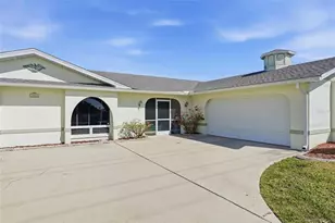 703 SE 7th St, Cape Coral, FL 33990 - Photo 1