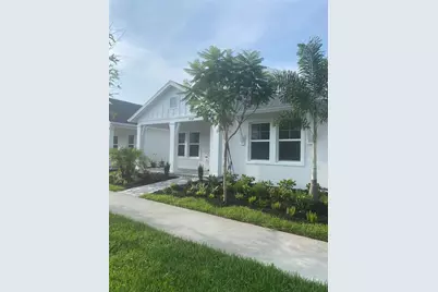 8114 Seaflower Parkway, Bradenton, FL 34210 - Photo 1