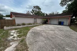 524 Wynnwood Dr, Brandon, FL 33511 - Photo 1