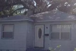 2011 Walton St S, Saint Petersburg, FL 33712 - Photo 1