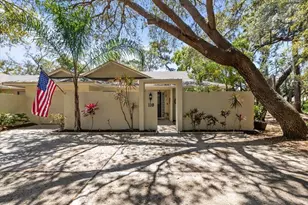 110 Parkside Colony Dr, Tarpon Springs, FL 34689 - Photo 1