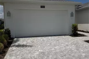 5743 Freestone Cir, Apollo Beach, FL 33572 - Photo 1