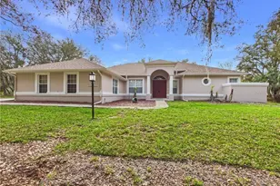 578 E Foresthill Pl, Hernando, FL 34442 - Photo 1