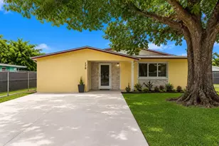 736 NW 8th Ave, Florida City, FL 33034 - Photo 1