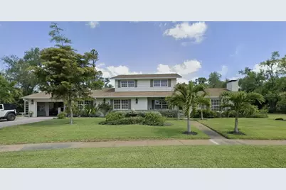 7820 Seville Circle, Bradenton, FL 34209 - Photo 1