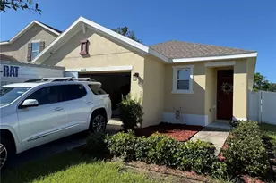 10119 Geese Trail Cir, Sun City Center, FL 33573 - Photo 1
