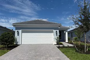 18933 Indian Rock Pl, Lakewood Ranch, FL 34211 - Photo 1