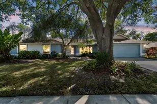 4616 Westford Cir, Tampa, FL 33618 - Photo 1
