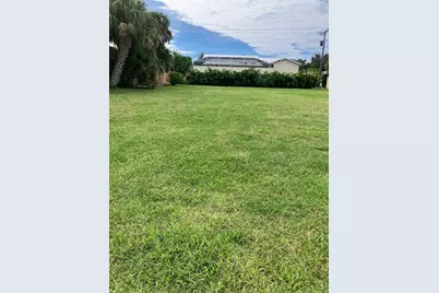 429 Everglades Drive, Venice, FL 34285 - Photo 1