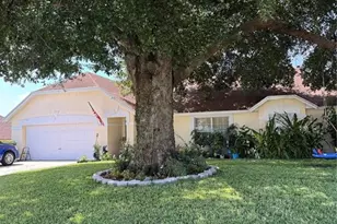 5424 Loma Vista Dr E, Davenport, FL 33896 - Photo 1