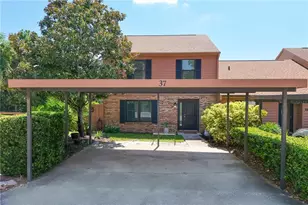 37 Cove Ln, Eustis, FL 32726 - Photo 1