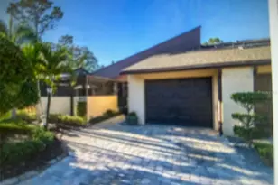 5010 Umber Way N, Tampa, FL 33624 - Photo 1