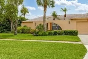 3884 Kingston Blvd, Sarasota, FL 34238 - Photo 1