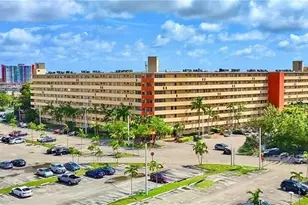 1750 NE 191st St, Miami, FL 33179 - Photo 1