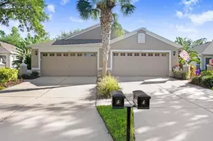 15719 Phoebepark Avenue, Lithia, FL 33547 - Photo 1