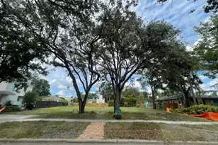 575 Bosphorous Ave, Tampa, FL 33606 - Photo 1