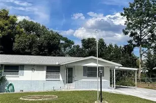 9 Oak Knoll St, Beverly Hills, FL 34465 - Photo 1