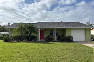 13408 Country Club Dr, Tavares, FL 32778 - Photo 1