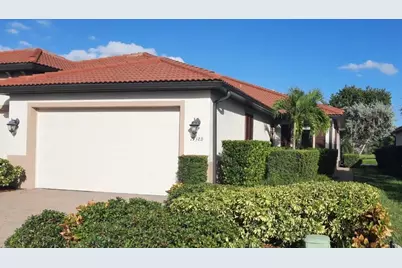 19388 Nearpoint Drive, Venice, FL 34292 - Photo 1