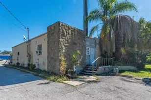 1267 N Highland Ave, Clearwater, FL 33755 - Photo 1