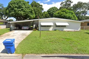 5868 Grove St S, Saint Petersburg, FL 33705 - Photo 1