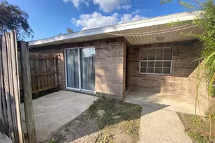 3140 Bloomingdale Villas Ct, Brandon, FL 33511 - Photo 1