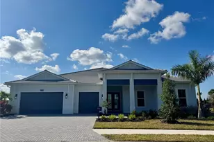 17507 Fairwinds Dr, Lakewood Ranch, FL 34202 - Photo 1