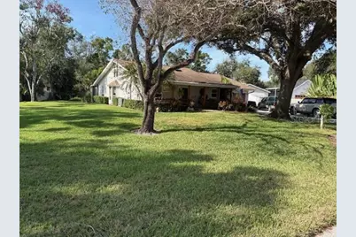 911 Tangled Oaks Drive, Sarasota, FL 34232 - Photo 1