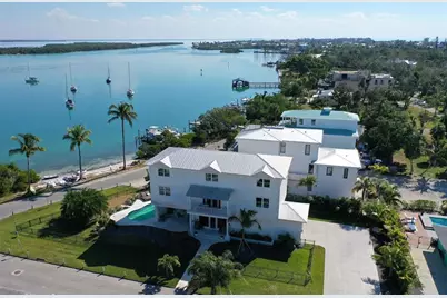 718 Linley Street, Longboat Key, FL 34228 - Photo 1
