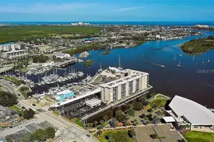 101 N Riverside Dr, New Smyrna Beach, FL 32168 - Photo 1