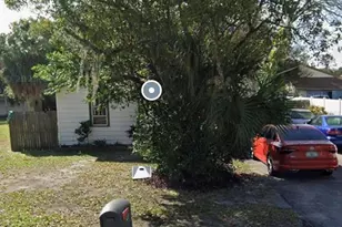 402 W Carver St, Lakeland, FL 33805 - Photo 1