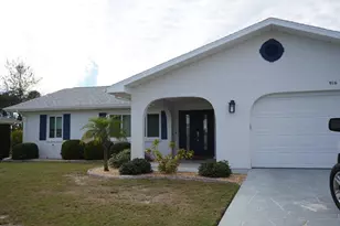 916 El Rancho Dr, Sun City Center, FL 33573 - Photo 1