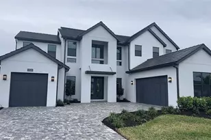 2421 Waterfront Cir, Sarasota, FL 34240 - Photo 1