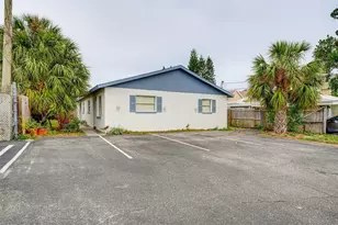 948 Florida Ave, Palm Harbor, FL 34683 - Photo 1