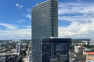 400 Central Ave, Saint Petersburg, FL 33701 - Photo 1