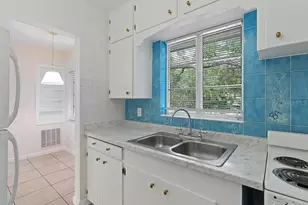 1161 Cleveland St, Clearwater, FL 33755 - Photo 1
