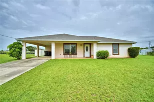 10 Armbruster Ct, Frostproof, FL 33843 - Photo 1