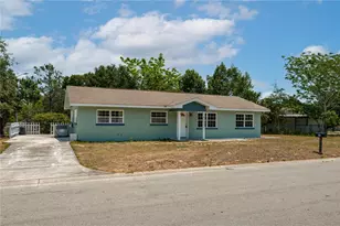 613 Palm Ave, Lake Wales, FL 33853 - Photo 1