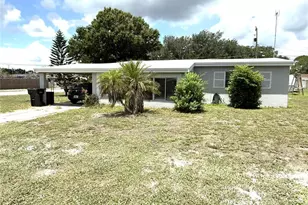 262 Walter Ave, Frostproof, FL 33843 - Photo 1