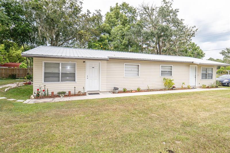 4810 & 4814 Pocahontas Ln, Lakeland, FL 33810 MLS L4932614 Coldwell Banker