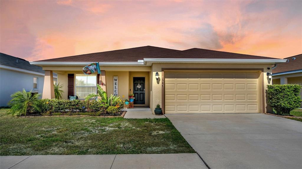 1947 Bretton Ridge Dr, Winter Haven, FL 33884 MLS L4936516 Coldwell