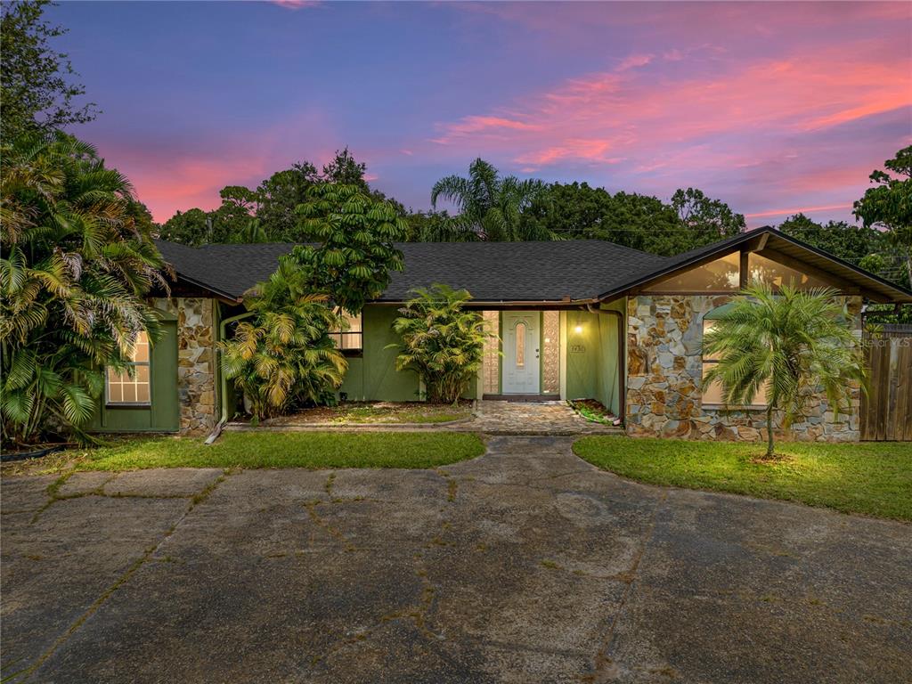 3430 Lori Ln S, Lakeland, FL 33801 MLS L4939370 Coldwell Banker