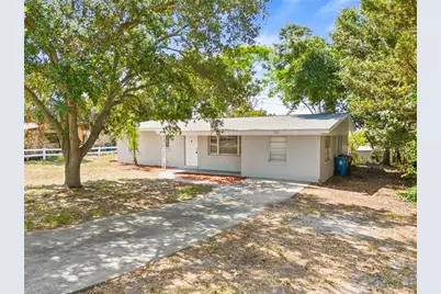 724 Hillside Avenue, Lake Wales, FL 33853 - Photo 1