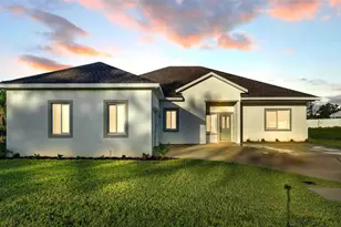 570 Gandhi Dr, Lakeland, FL 33813 - Photo 1