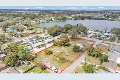 2527 S Crystal Lake Drive, Lakeland, FL 33801 - Photo 1