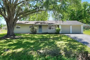 6070 Hilltop Ln E, Lakeland, FL 33809 - Photo 1
