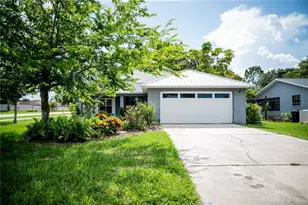 811 W Heron Pl, Winter Haven, FL 33884 - Photo 1