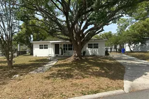 725 W Shady Ln, Lakeland, FL 33803 - Photo 1